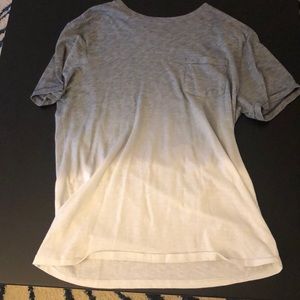 Super soft gray ombré old navy tee